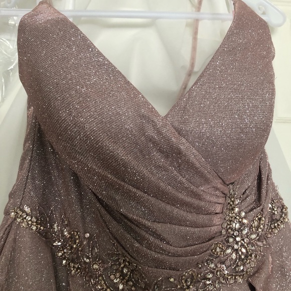 Evening dress , thin straps shiny slit infront very classy. Wore once - Picture 3 of 5